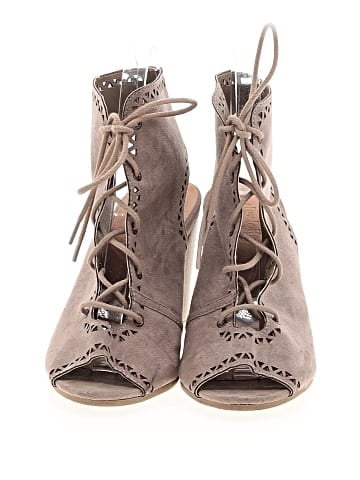 Charlotte Russe Sandals (view 2)