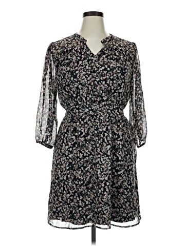 Collective Concepts Casual Dress (view 1)