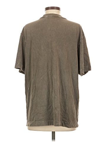 Abercrombie & Fitch Short Sleeve T-Shirt (view 2)