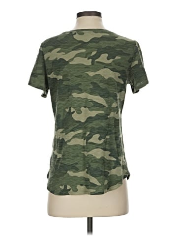 Old Navy Active T-Shirt (view 2)