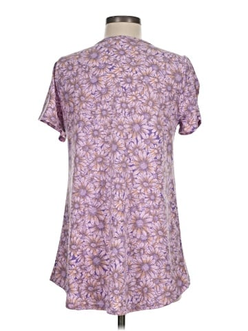 Lularoe Short Sleeve T-Shirt (view 2)