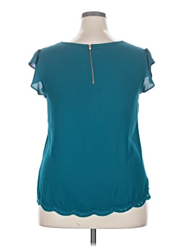 Xhilaration Sleeveless T-Shirt (view 2)