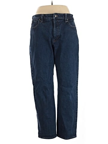 Madewell The Curvy '90s Straight Jeans in Norman Wash (view 1)