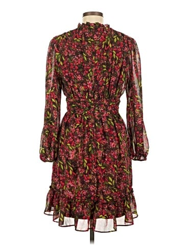 Julia Jordan Casual Dress (view 2)