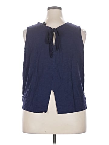Bobeau Sleeveless Top (view 2)