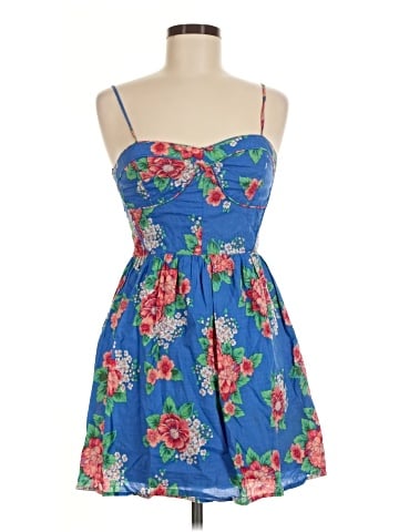 Forever 21 Casual Dress (view 1)