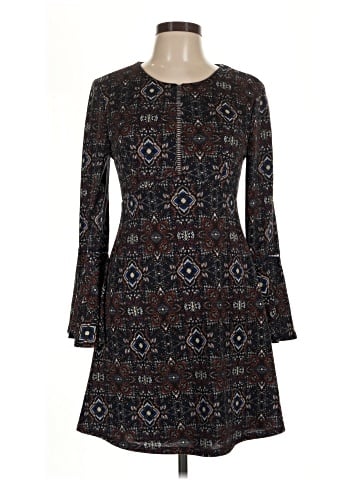Alya Casual Dress (view 1)