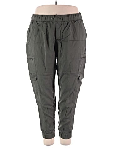 Banana Republic Factory Store Cargo Pants (view 1)