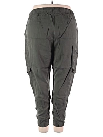 Banana Republic Factory Store Cargo Pants (view 2)