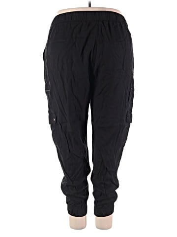 Banana Republic Factory Store Cargo Pants (view 2)