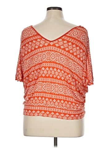 Pleione Short Sleeve Top (view 2)