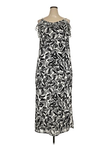 Mossimo Casual Dress (view 1)