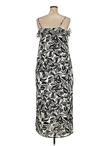 Mossimo Casual Dress (view 2)
