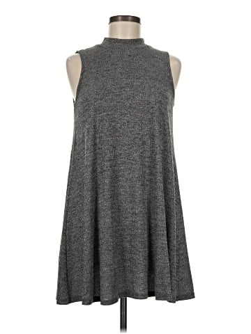 Olive and Oak Casual Dress (view 1)