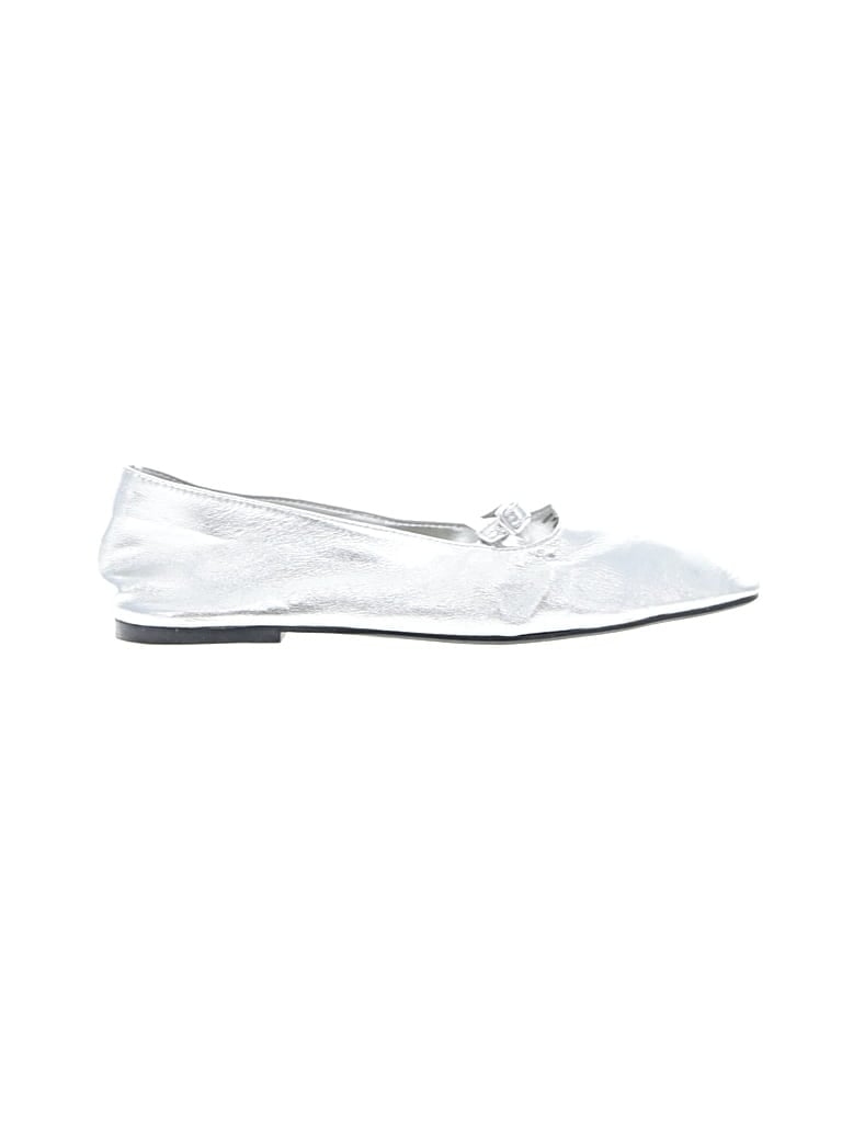 Pre-owned Zara Flats In Silver