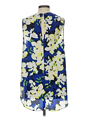 Sweet Rain Sleeveless T-Shirt (view 2)