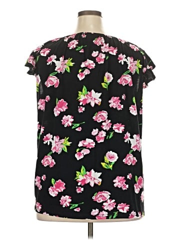 Lularoe Short Sleeve Blouse (view 2)