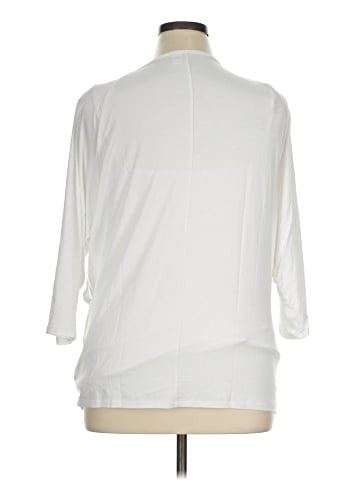 Old Navy - Maternity 3/4 Sleeve Top (view 2)