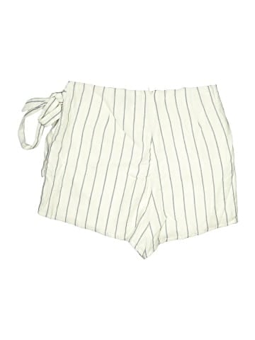 TOBI Shorts (view 2)