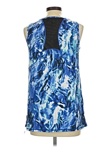 rise Sleeveless T-Shirt (view 2)