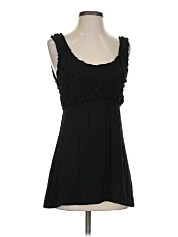 Kenar Sleeveless Blouse (view 1)