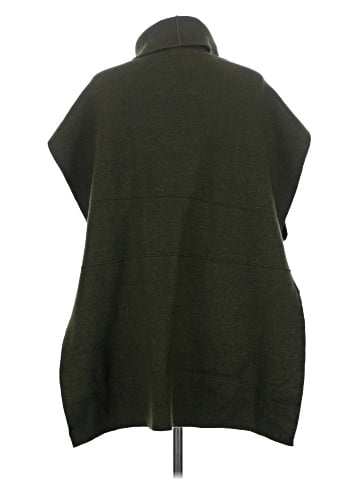 Kerisma Poncho (view 2)