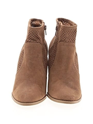 Universal Thread Ankle Boots (view 2)