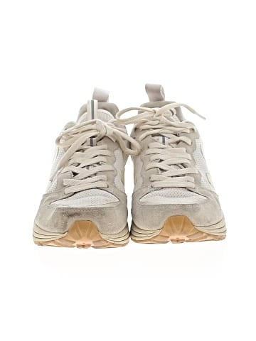 VEJA Sneakers (view 2)