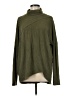 H by Bordeaux Green Turtleneck Sweater Size M - photo 1