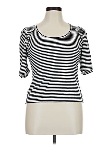 Max Studio 3/4 Sleeve T-Shirt (view 1)