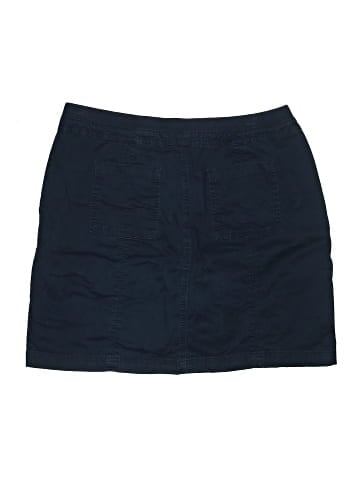 Karen Scott Skort (view 2)