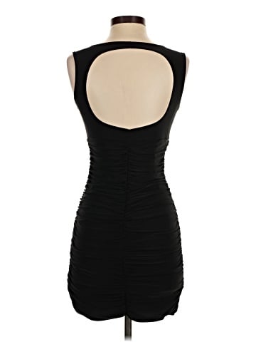 Twenty One Sleeveless Top (view 2)