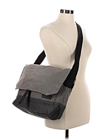 Levi's Messenger (view 2)