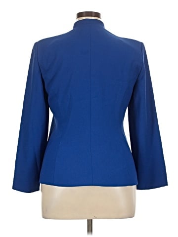 Ronni Nicole Blazer (view 2)