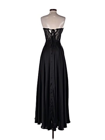 Blondie Nites Cocktail Dress (view 2)