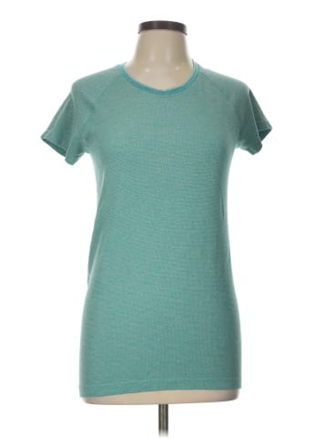 Lululemon Athletica Short Sleeve T-Shirt (view 1)
