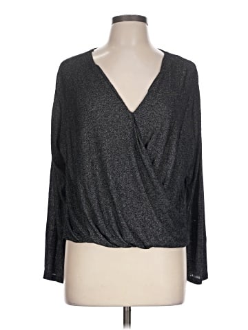 Everleigh Long Sleeve Top (view 1)