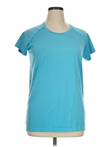 Lululemon Athletica Active T-Shirt (view 1)