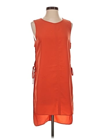 The Limited Sleeveless Top (view 1)