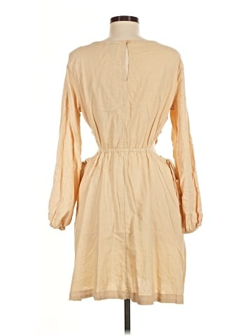 Universal Thread Casual Dress (view 2)