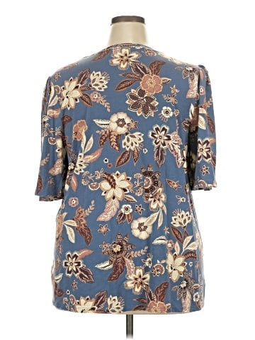 Maurices 3/4 Sleeve T-Shirt (view 2)