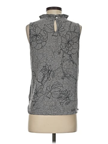 t.la Sleeveless T-Shirt (view 2)