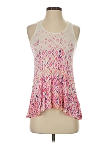 Akemi + Kin Tank Top (view 1)