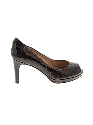 Stuart Weitzman Heels (view 1)