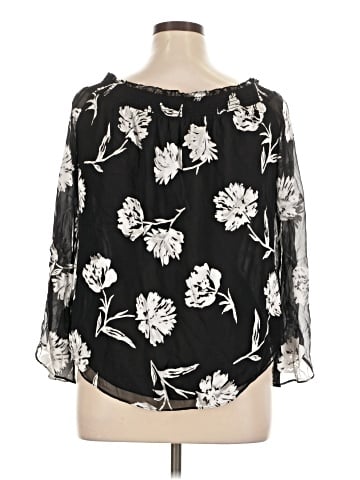 White House Black Market 3/4 Sleeve Blouse (view 2)