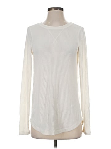 Abercrombie & Fitch Long Sleeve T-Shirt (view 1)