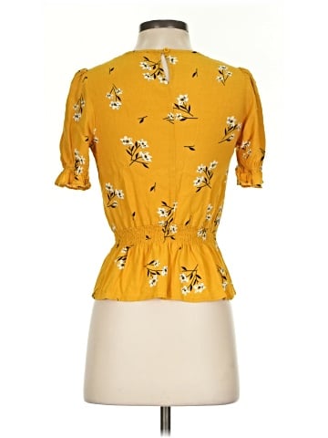 Elodie Short Sleeve Blouse (view 2)