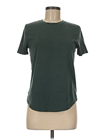 Lululemon Athletica Short Sleeve T-Shirt (view 1)