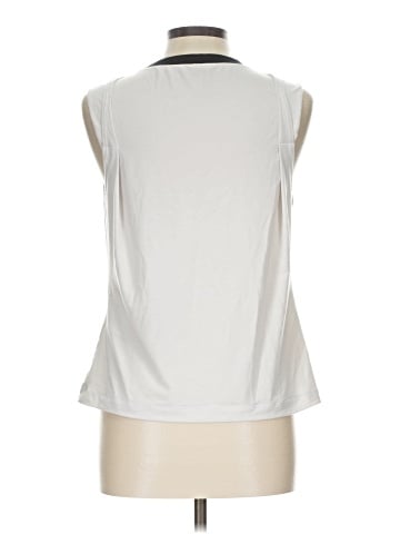 Nike Sleeveless T-Shirt (view 2)