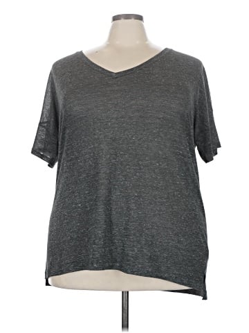 Old Navy Short Sleeve T-Shirt (view 1)